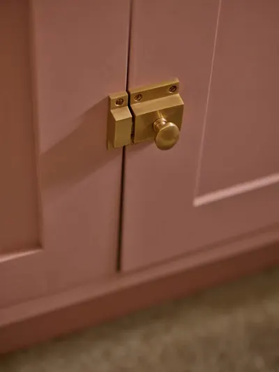 Grove Cabinet Latch, Matt Brass